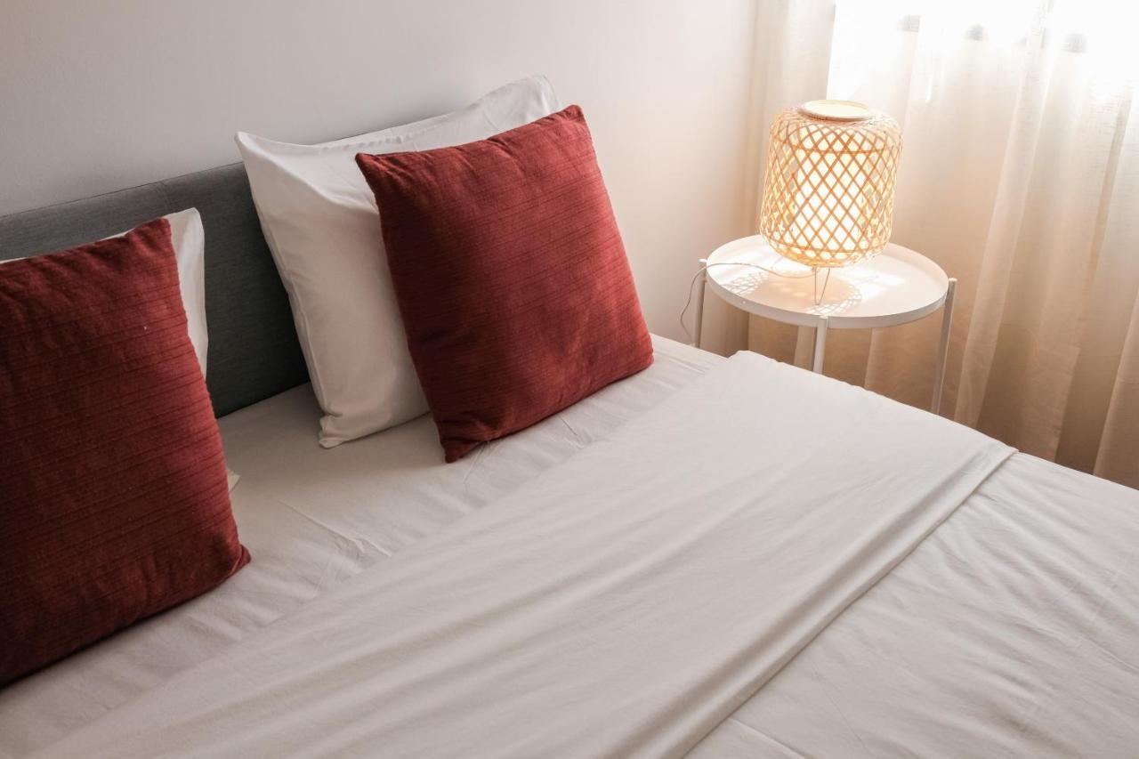 Besugo'S House Rooms & Apartment 纳扎雷 外观 照片
