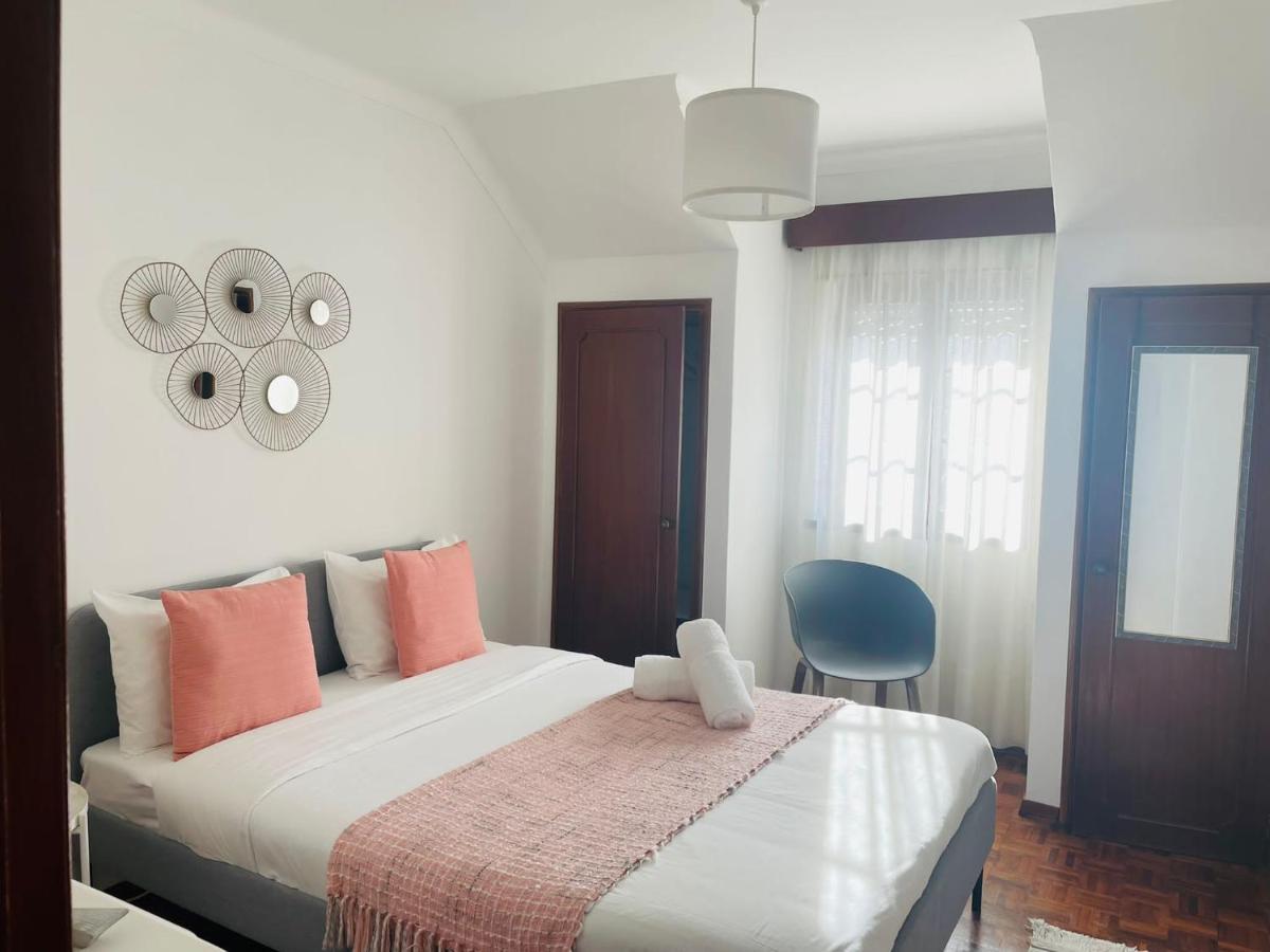 Besugo'S House Rooms & Apartment 纳扎雷 外观 照片