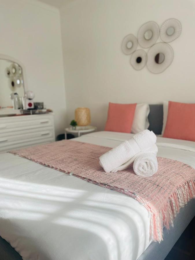 Besugo'S House Rooms & Apartment 纳扎雷 外观 照片