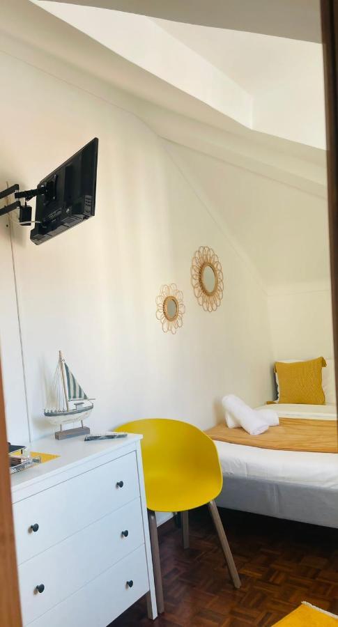 Besugo'S House Rooms & Apartment 纳扎雷 外观 照片
